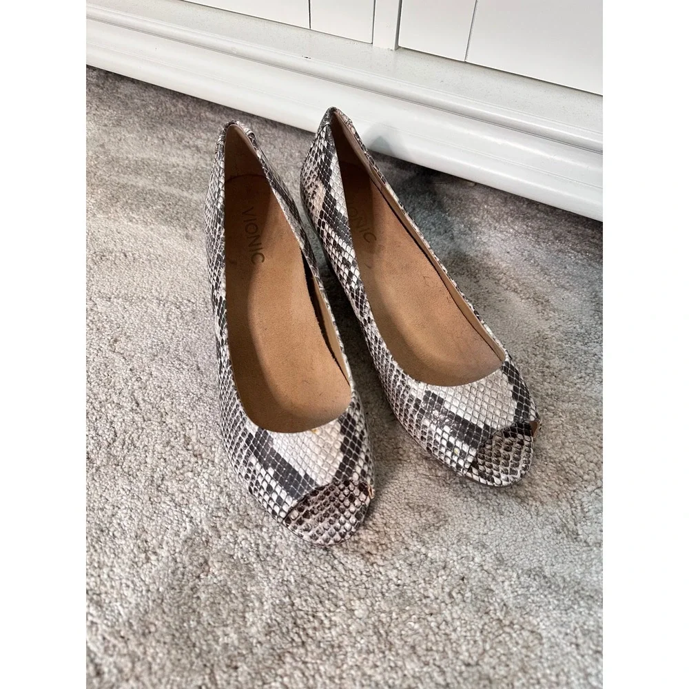 Vionic bria snakeskin